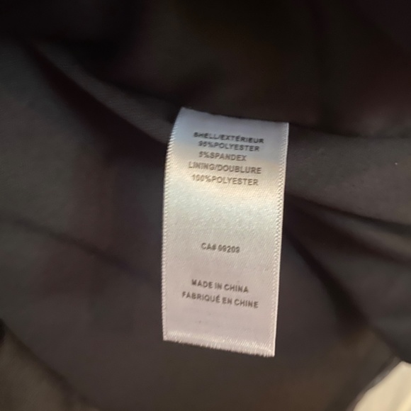 V Neck Fit & Flare Cap Sleeveless Dress - Picture 8 of 9